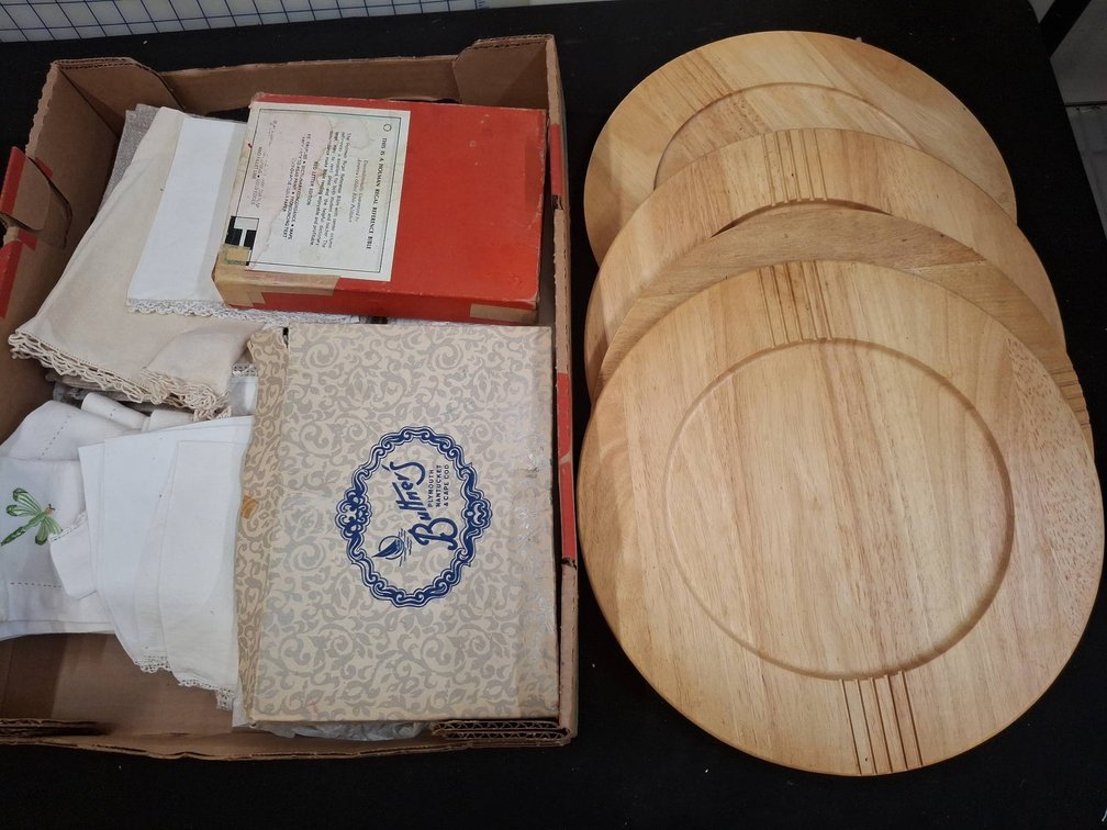 Linens, Bibles, and 4 Wooden Plates