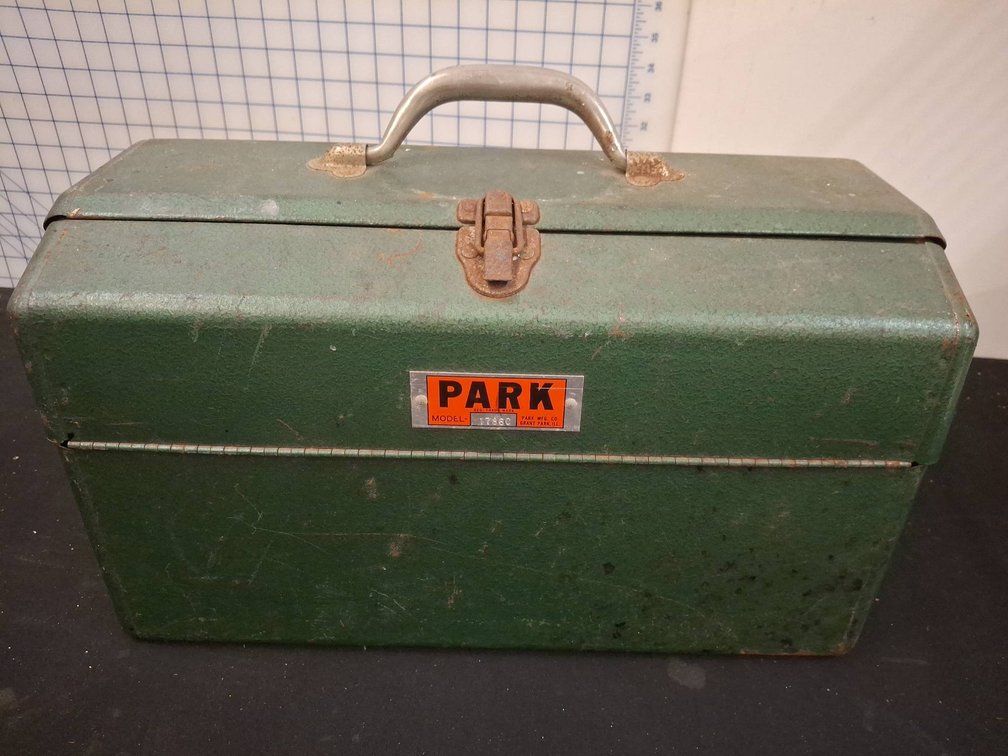PARK Metal Toolbox Model 3780 Green