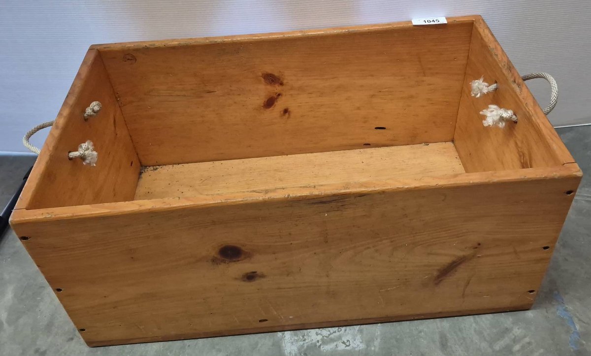 Wooden Storage Box With Rope Handles 31x18x14