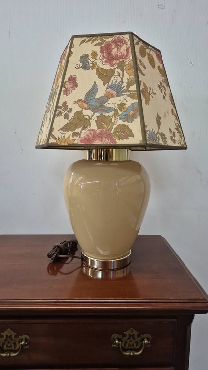 22" Ceramic Table Lamp With Floral Shade