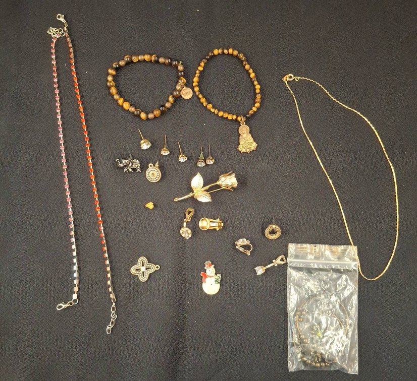 Costume Jewelry Lot Mixed Bracelets Necklaces