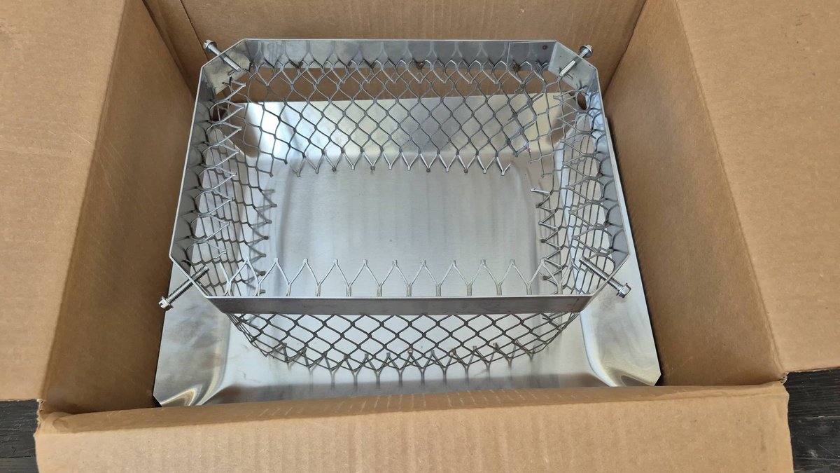 Master Flow 9x13 Stainless Steel Chimney Cap