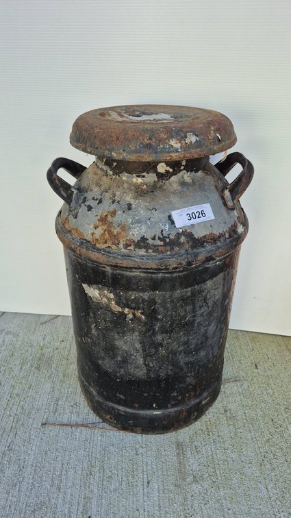 Large Metal Milk Can With Lid And Handles