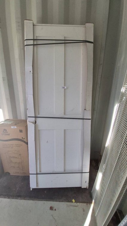 REEB White Prehung Door 31.5x81 Inches