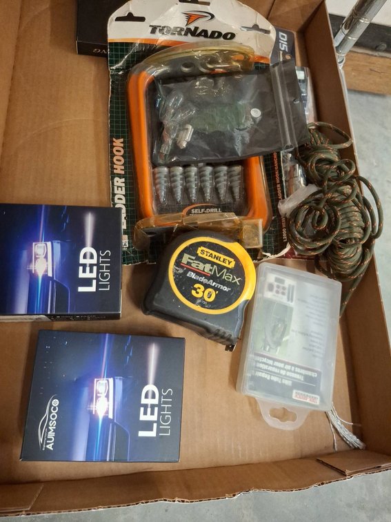 Stanley Tape, LEDs, Leader Hook, Paracord Lot
