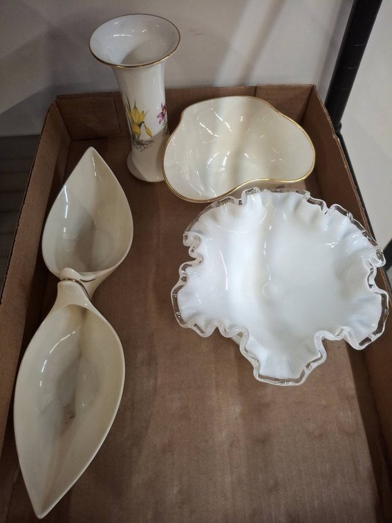 Lenox & Royal Worcester China and Glass Lot