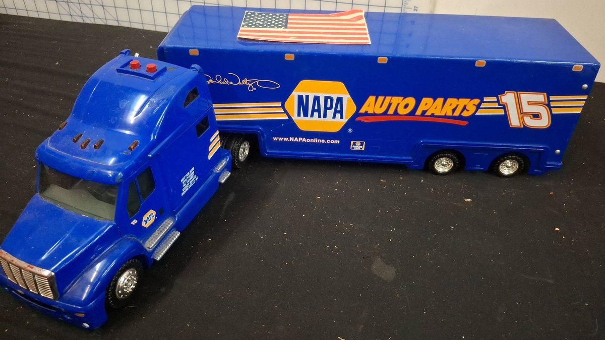 NAPA Auto Parts #15 Toy Semi Truck and Trailer