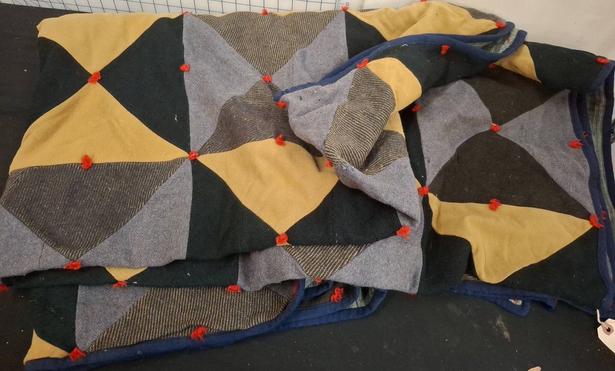 Patchwork Quilt Black Natural Tones 70.5"x80.5"