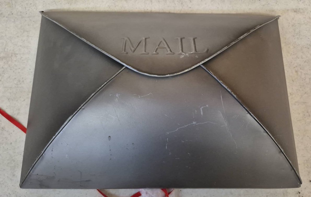 Metal Wall Mount Mailbox with MAIL Text