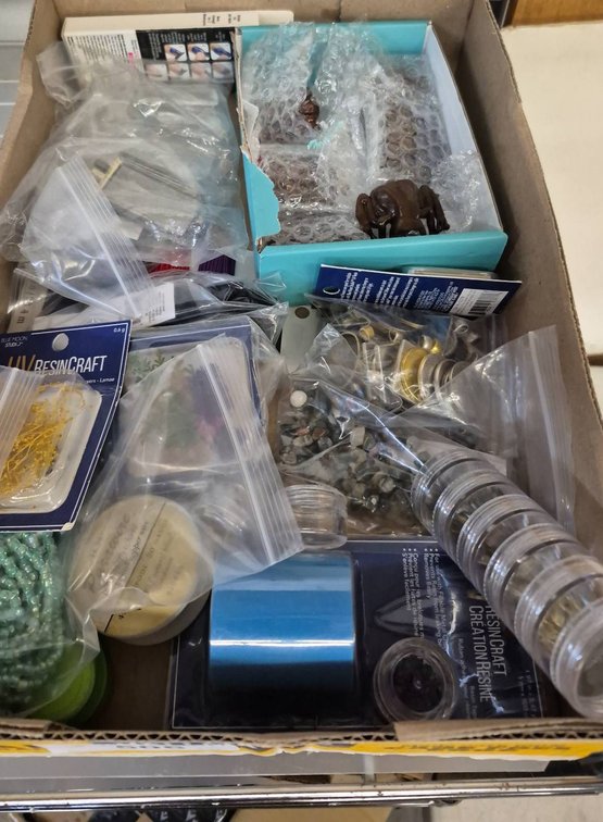 UV Resincraft, Beads, Art Supplies