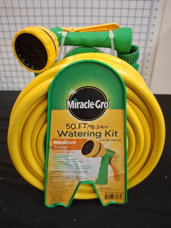 Miracle-Gro 50 FT Watering Kit Medium Duty