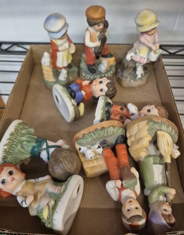8 Ceramic Children Figurines, Korea