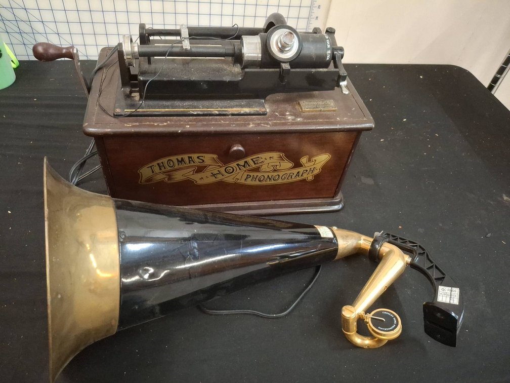 Thomas Home Phonograph Collector’s Edition