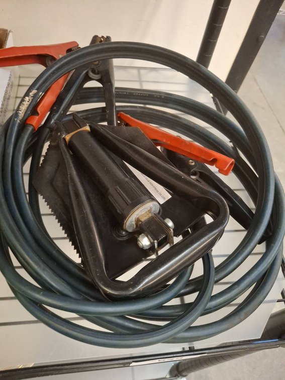 Folding Shovel and Jumper Cables Set