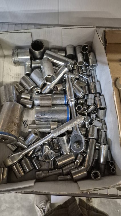 Socket Wrenches and Ratchet Lot