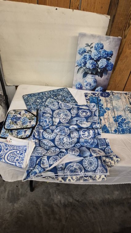 Blue and White Floral Kitchen Linen Lot