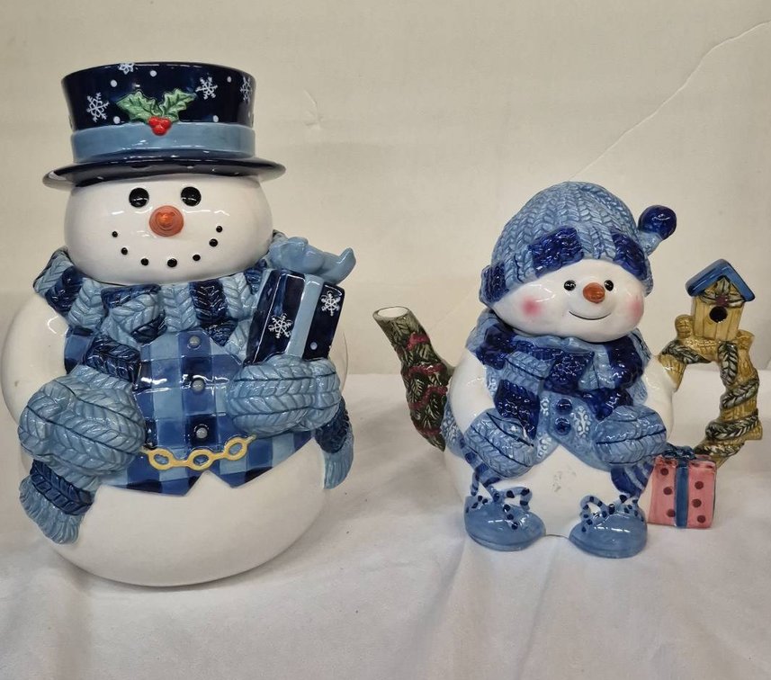 2 Snowman Ceramic Containers With Lids