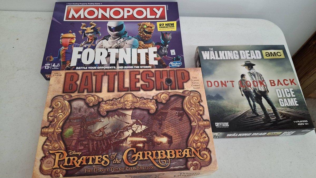 3 Board and Dice Games Assorted