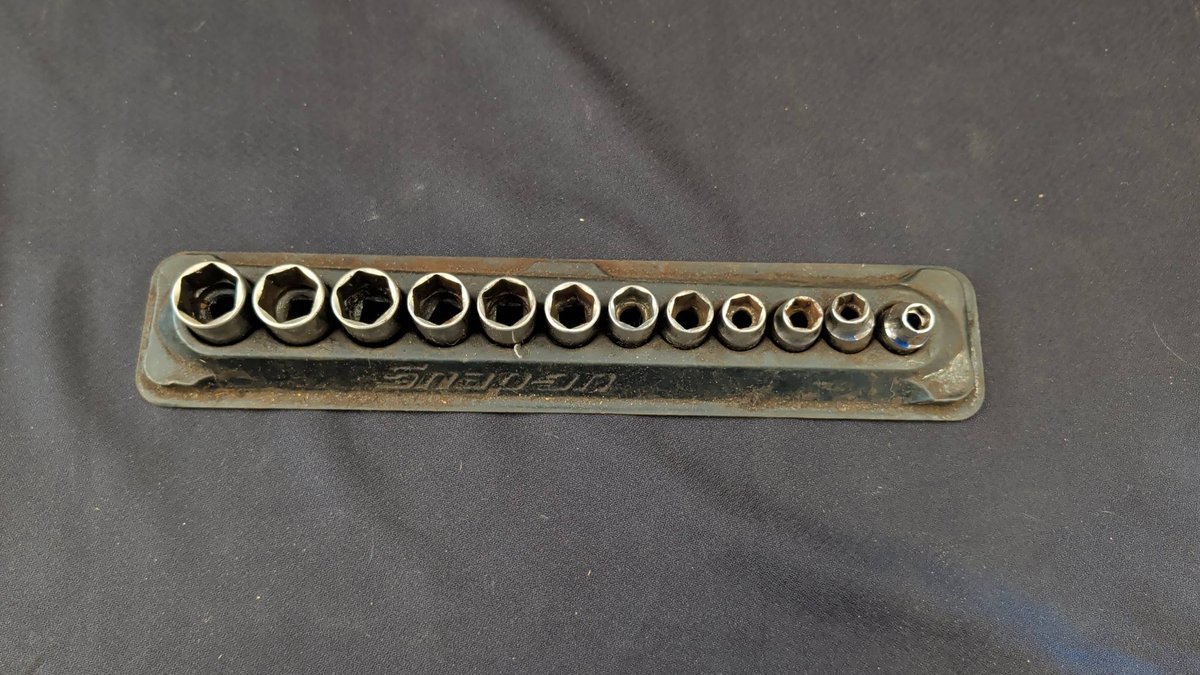Snap-on 11-Piece 6-Point Socket Set on Rail