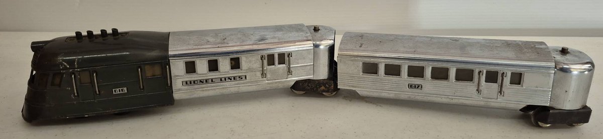 Lionel Flying Yankee 616 Train Set With 617 Car