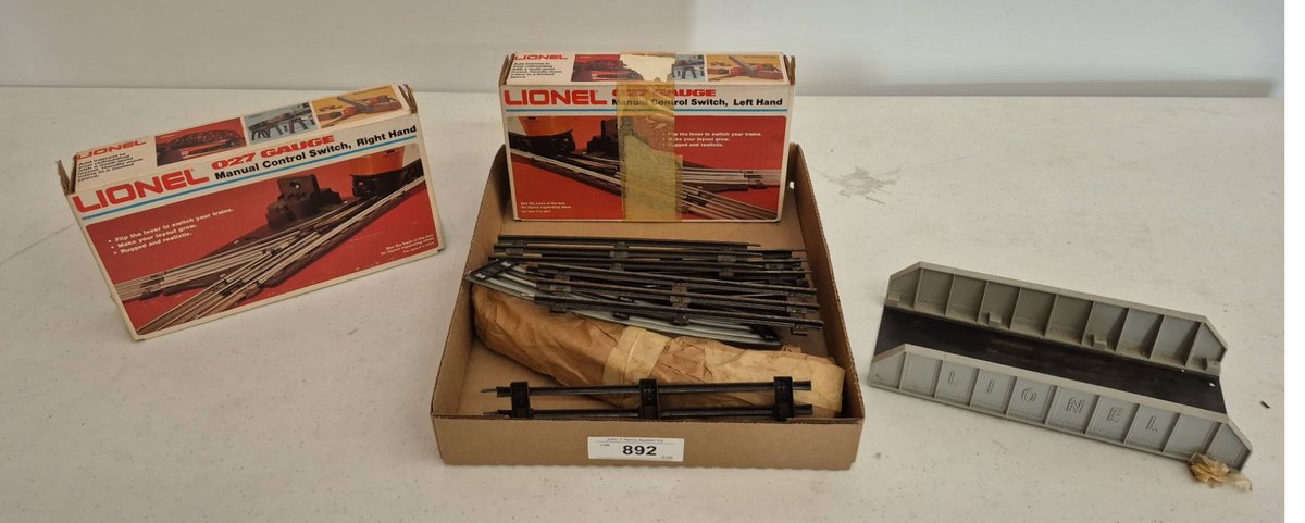Lionel O27 Gauge Switches & Bridge Accessories