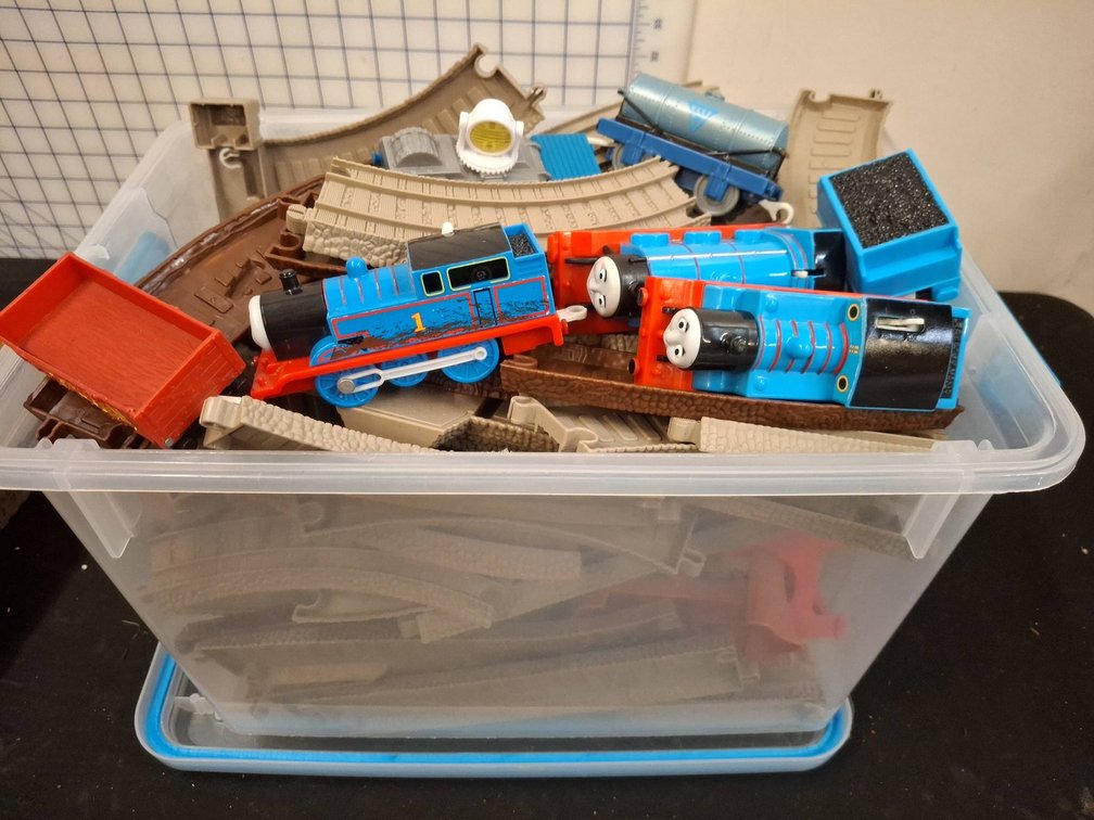 Thomas & Friends Train Set With Track Pieces