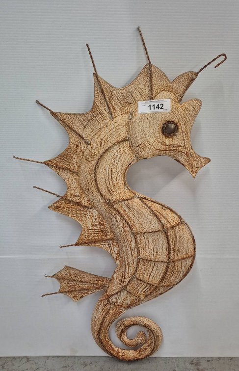 36" Metal Seahorse Wall Decor Sculpture