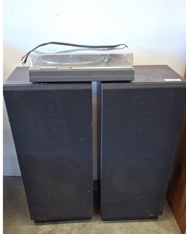 Pioneer Turntable PL-200Z & LXI 3-Way Speakers