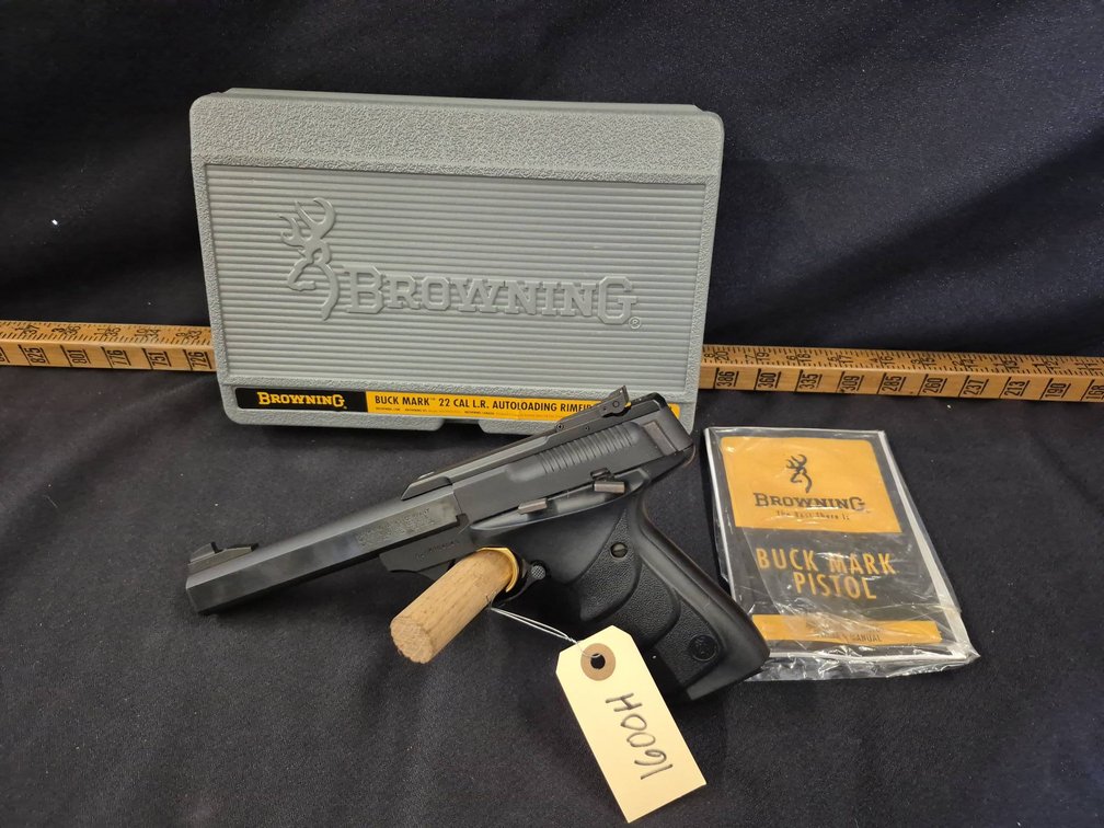 Browning Buck Mark .22 LR URX Pistol with Case