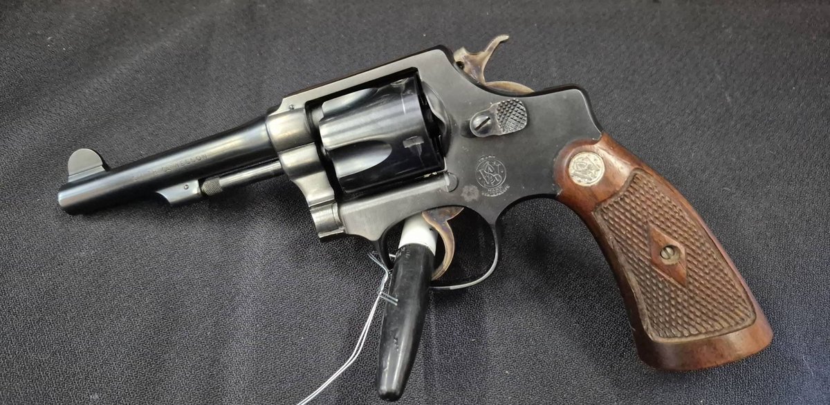 Smith & Wesson Model 12-4 Airweight .38 Revolver