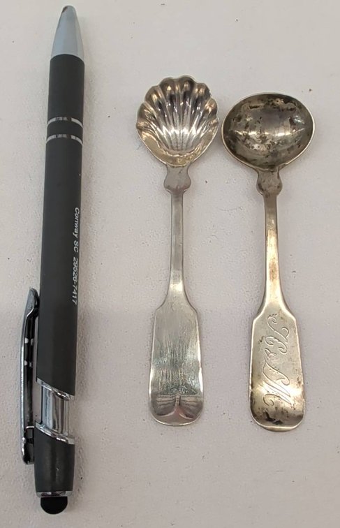 2 Coin Silver Fiddleback Salt Spoons Assorted