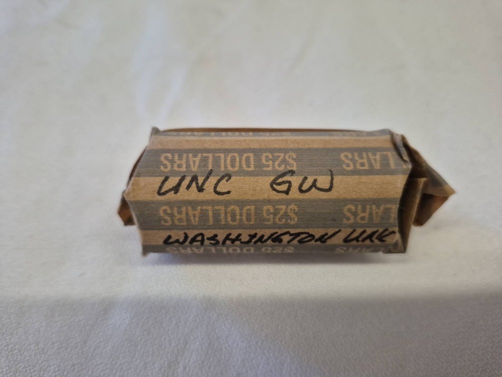 Roll of $25 Uncirculated Washington dollars