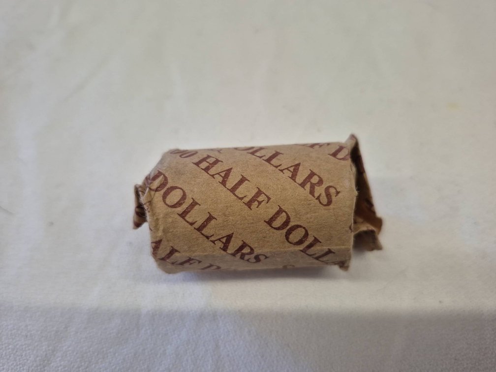 10$ Rolled Kennedy Half Dollars Bank Roll