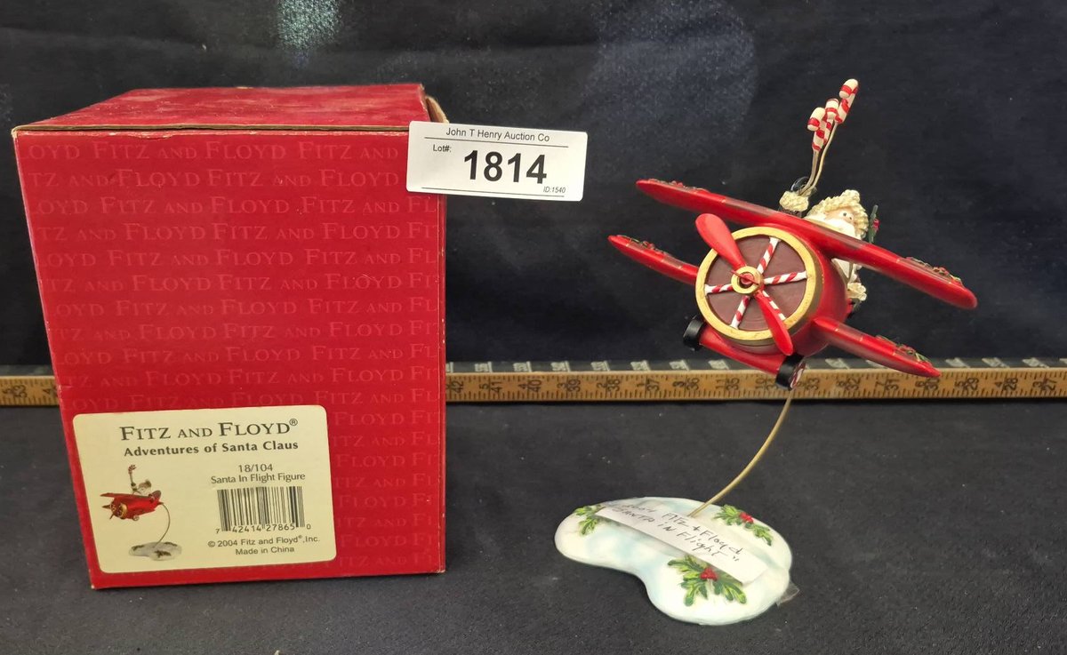 Fitz and Floyd Santa In Flight Figure 2004