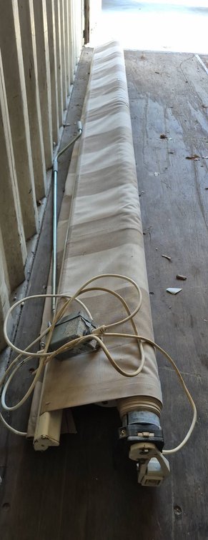 Electric Retractable Awning With Canvas Shade
