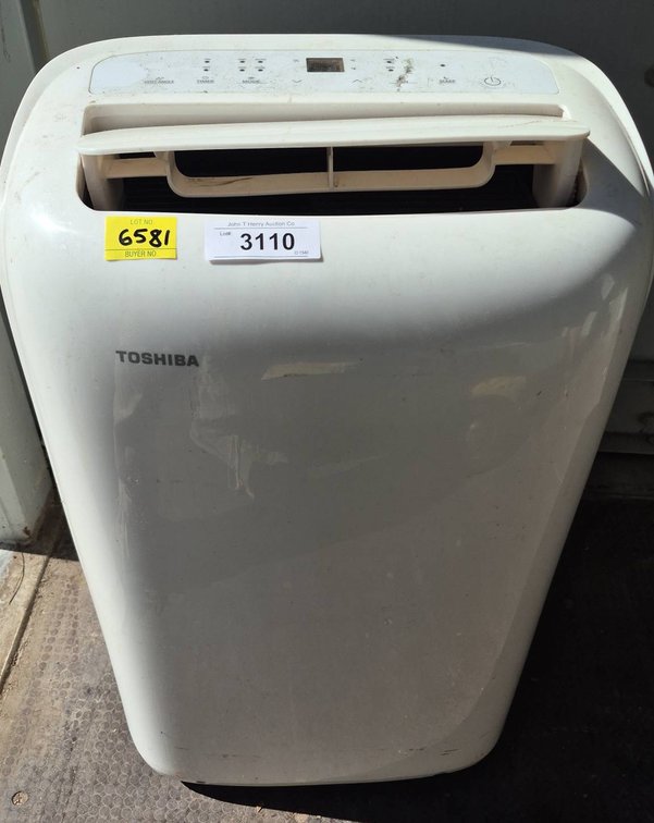 Toshiba RAC-PD1011CRU Mobile Air Conditioner