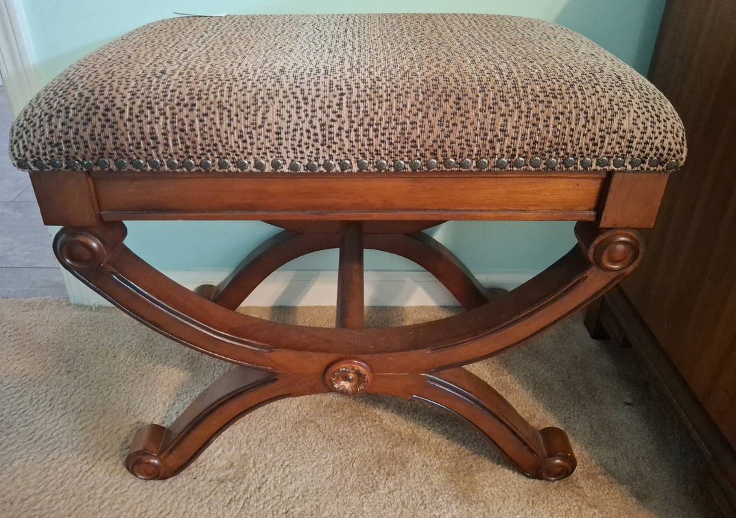 Upholstered Wood Bench with 24x15x20 Dimensions
