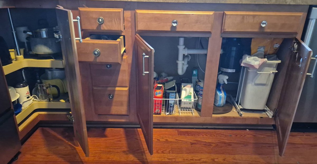 Kitchen Cabinet Contents