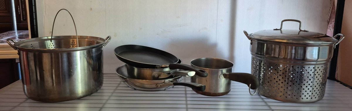 Stainless Steel Kitchen Cookware Lot