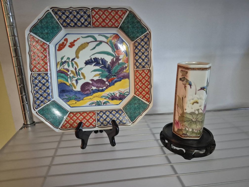 Imari Style Plate & Toyo 6in Ceramic Vase Japan