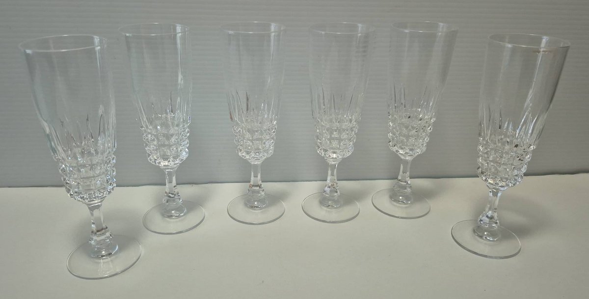 6 Crystal Champagne Flutes