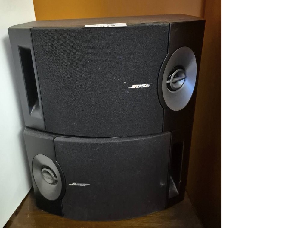 Bose 201® V Left and Right Speakers Pair