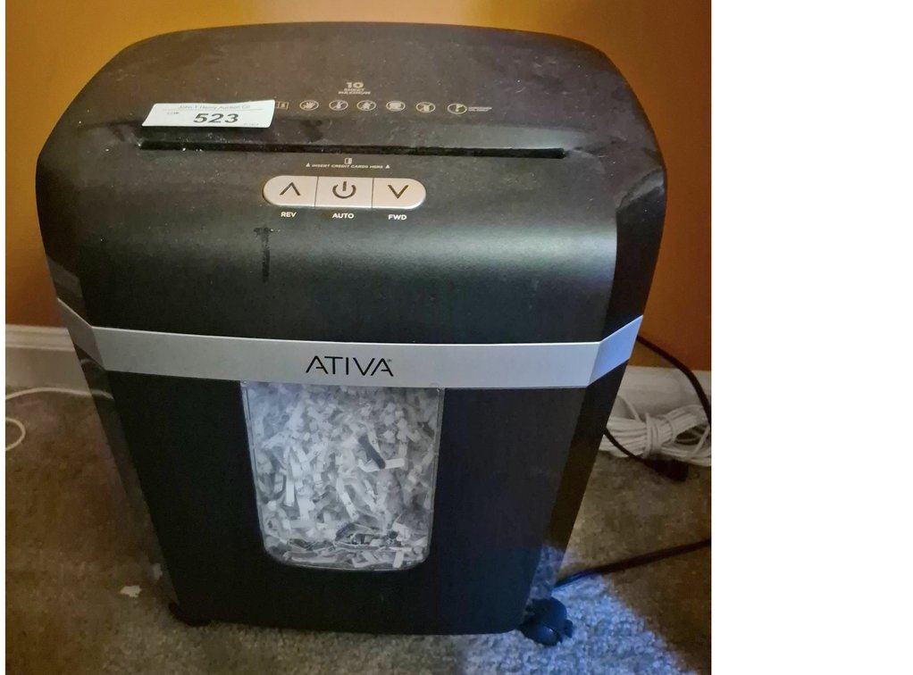Ativa 10-Sheet Cross-Cut Paper Shredder