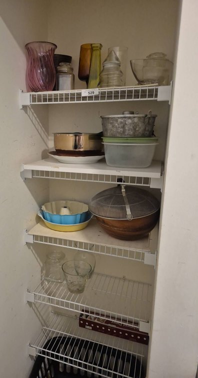 Kitchenware, Glassware, Metal Bowls