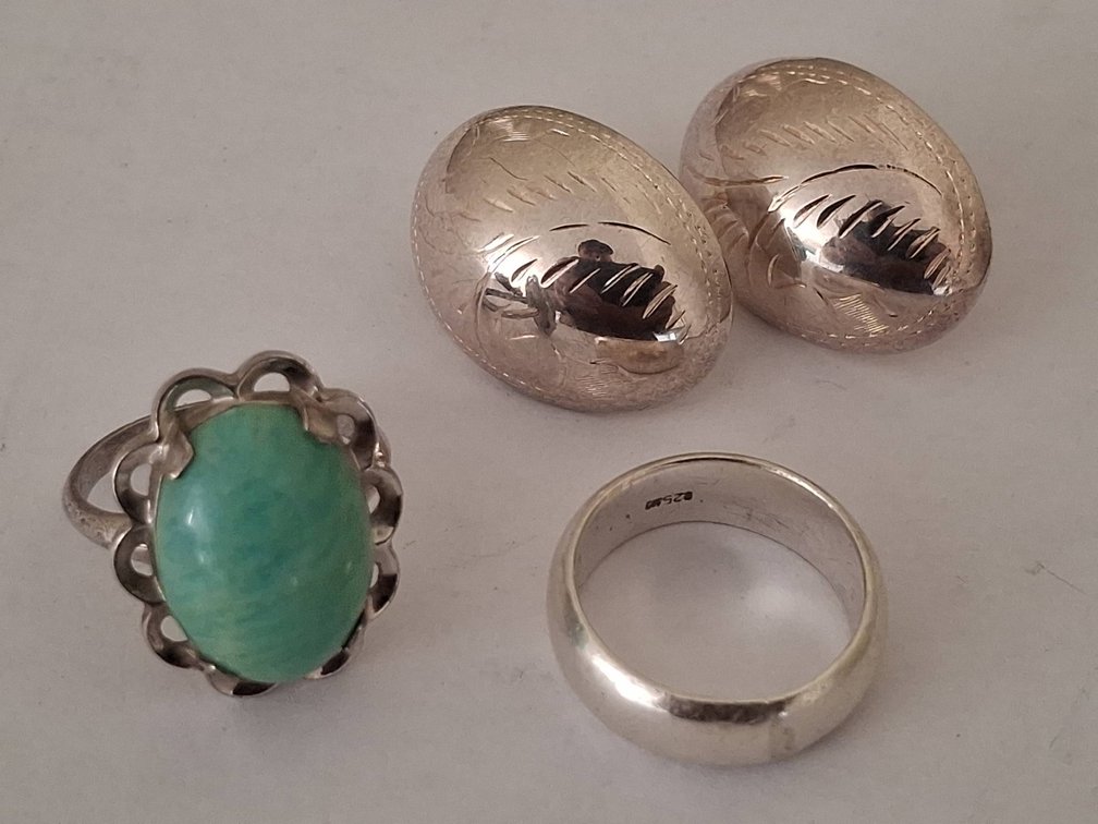 31 - Sterling Silver Rings and Cufflinks Lot ,one ring not marked