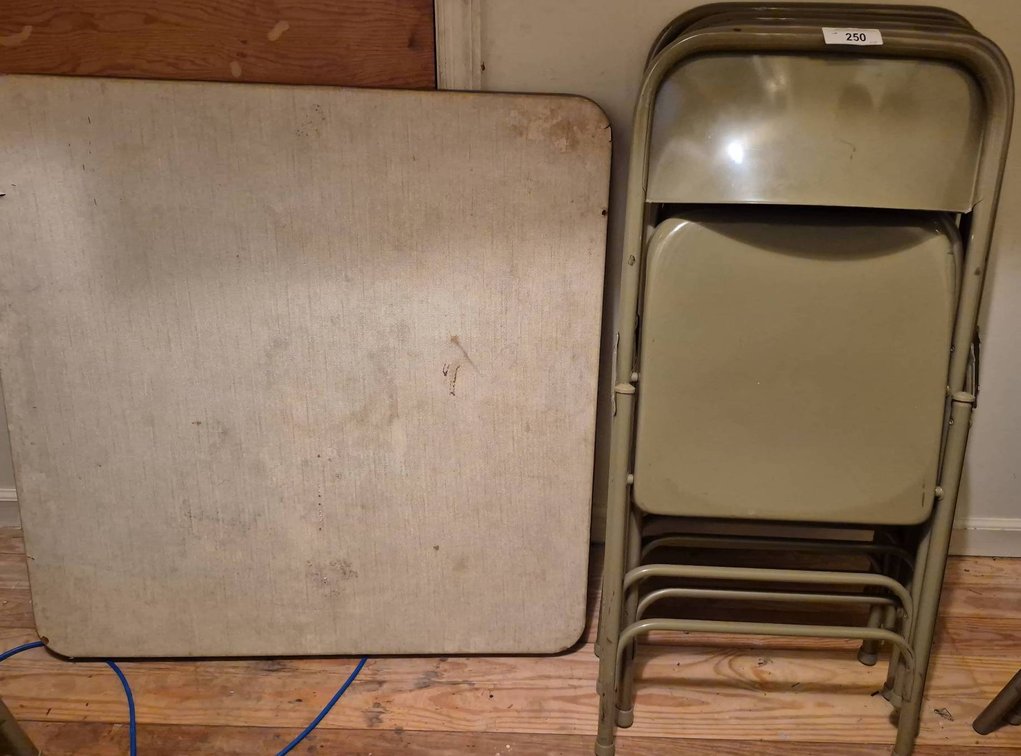 250 - Square Folding Table With 4 Metal Folding Chairs