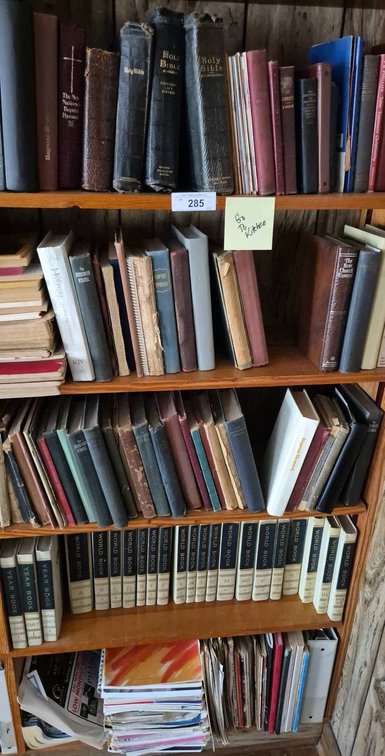 285 - Bibles, Hymnals, Encyclopedias, Songbooks