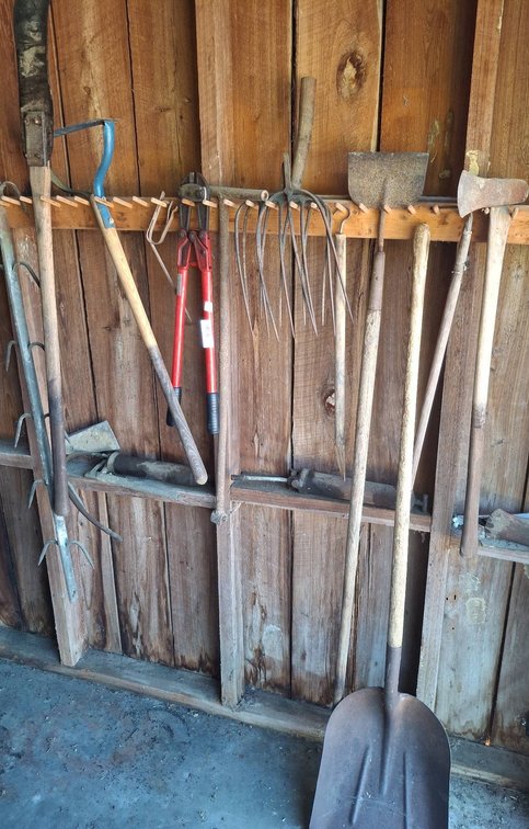 319 - Garden Tools