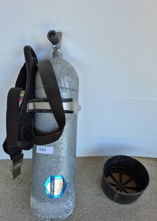 332 - PADI Scuba Diving Tank With Harness