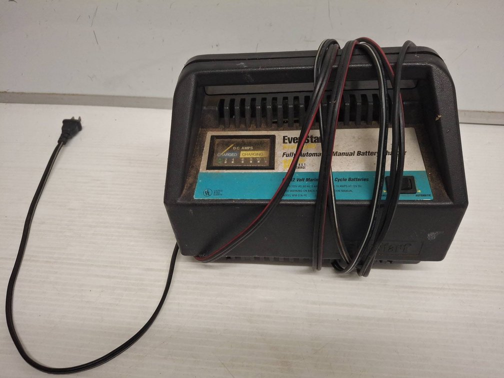 EverStart 10A Battery Charger, Manual/Automatic